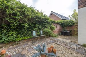 Patio Area- click for photo gallery